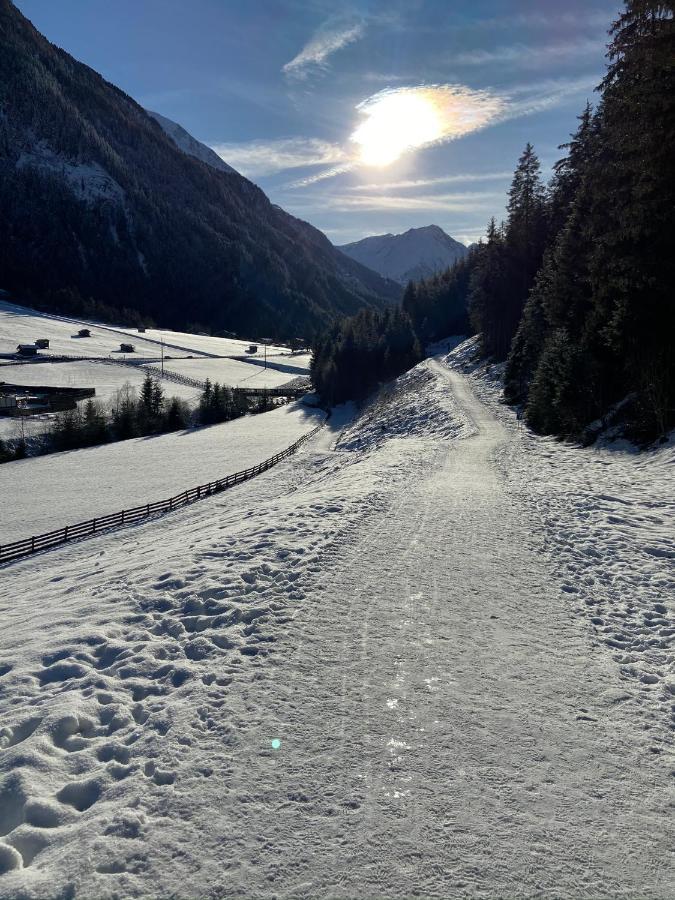 Apartment Jasmin Neustift im Stubaital Luaran gambar