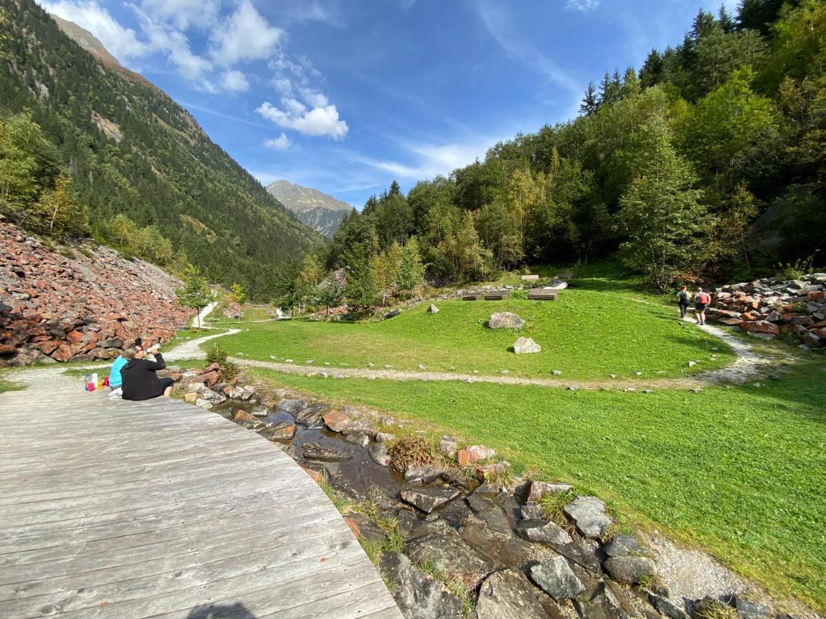 Apartment Jasmin Neustift im Stubaital Luaran gambar