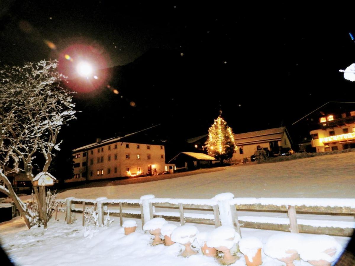 Apartment Jasmin Neustift im Stubaital Luaran gambar